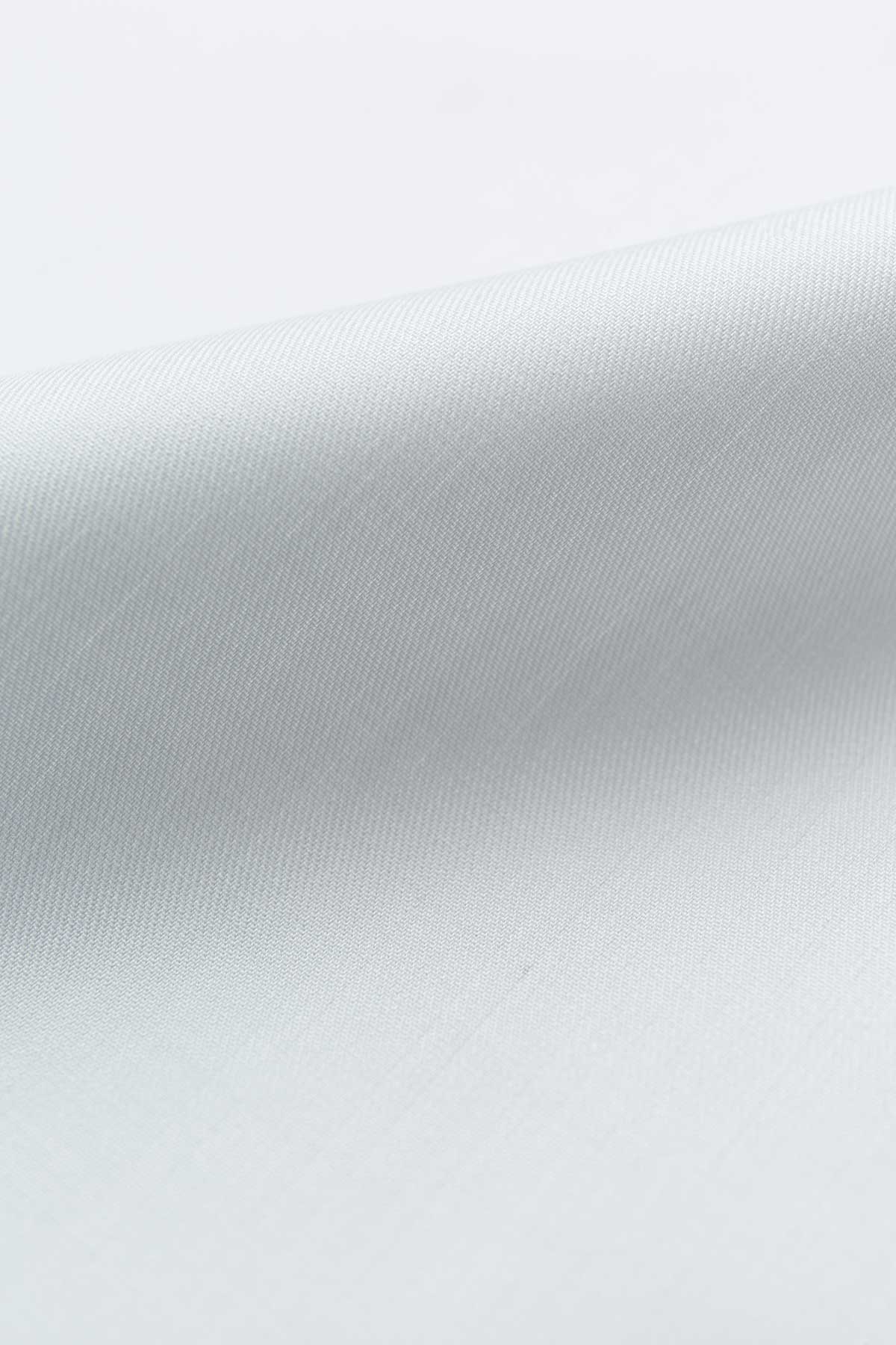 Bagio Soft White Twill with Contrast Shirt - Image 7