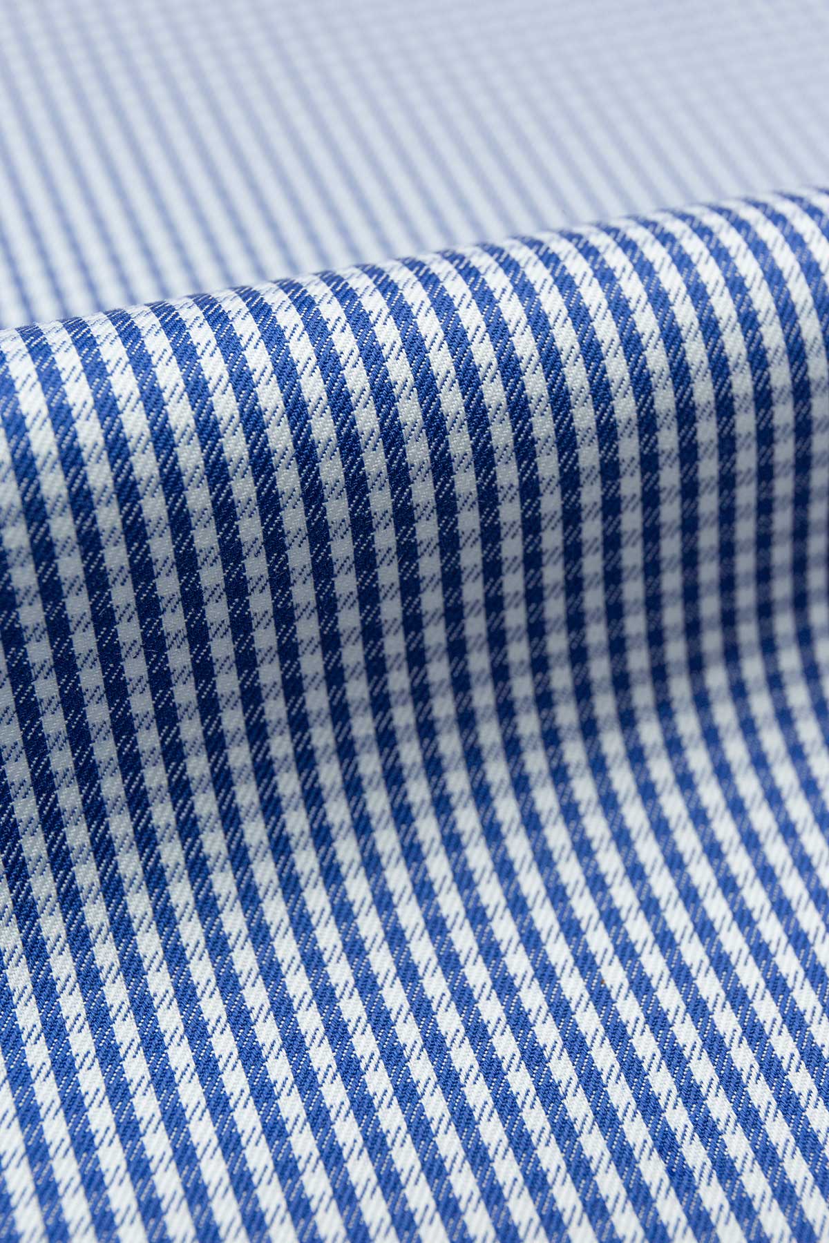 Baltimore 100s Navy Gingham Fabric - Image 3