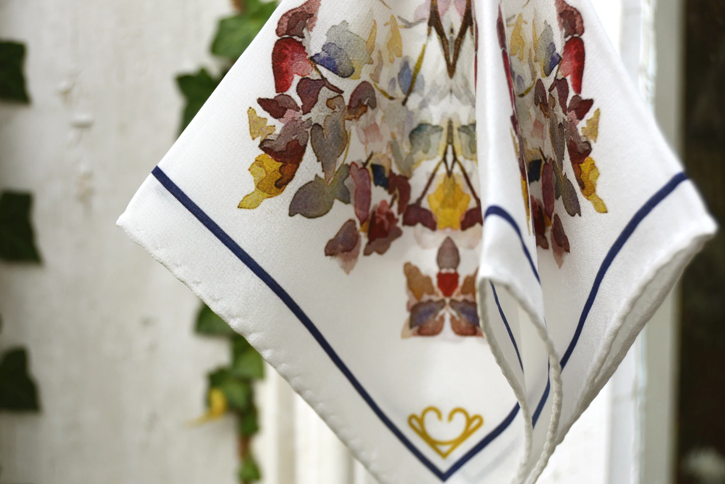 Hydenseek Silk Pocket Square - Image 3